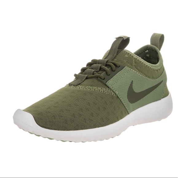 nike green sneakers